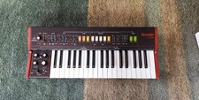 Behringer VC340 Analogue