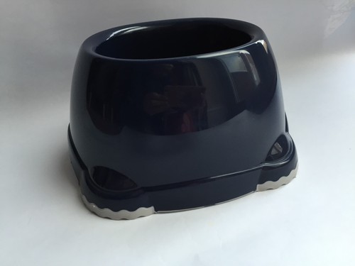 Blue plastic spaniel bowl - plastic,
