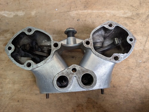 Norton es2 cylinder head - norton, /