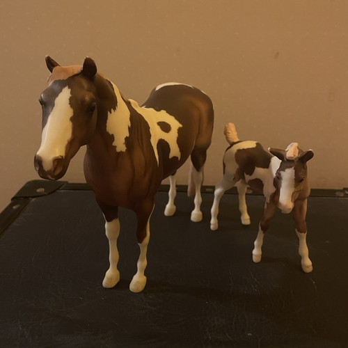 Breyer horse foal skewbald - &,
