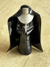 Religious Nun Mother Superior, Studio Art Pottery Folk Art By Nancy Dye, Signed