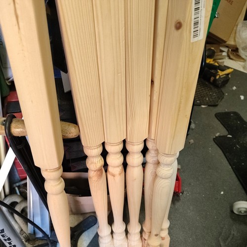 7no colonial stair spindles - colonial,