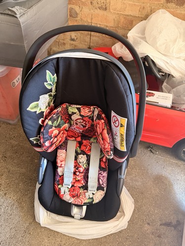 Cybex cloud size car seat - z,