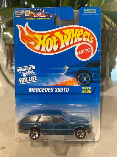 1996 hot wheels blue - hot,