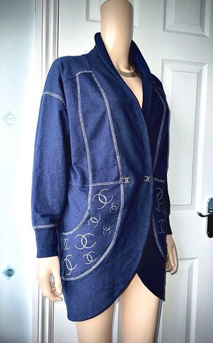 Chanel navy blue - navy,