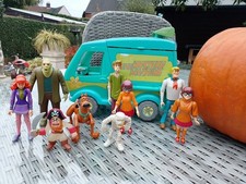 Scooby Doo Bundle..With Mystery Machine ..X 9 Figures.