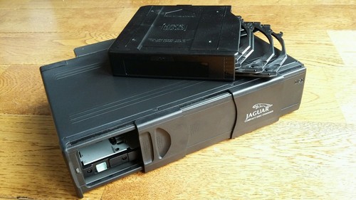 Jaguar changer type xj - cd, x-type