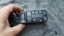 VAUXHALL VECTRA C SIGNUM 2002-08 FRONT DOOR O/S RIGHT DRIVER SIDE WINDOW SWITCH