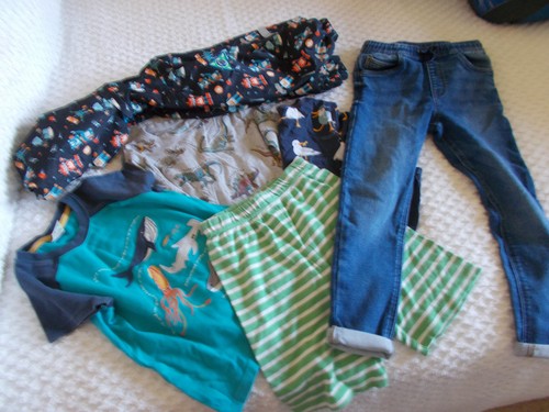 Clothes bundle age years - clothes,