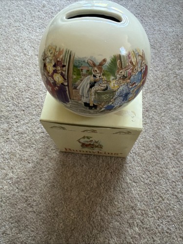 Royal doulton england - royal,