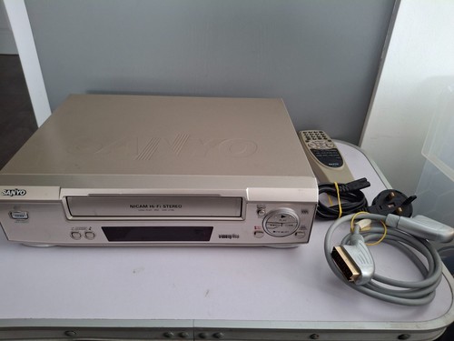Sanyo video player nicam - sanyo,