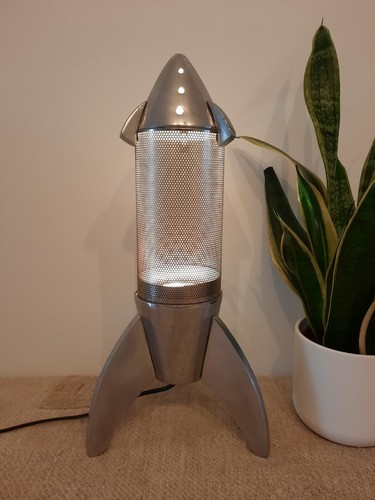 Vintage retro metal space - retro, age