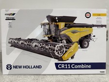 Britains Farm - New Holland CR11 Combine Harvester - 1:32 - 43403 - New/Mint