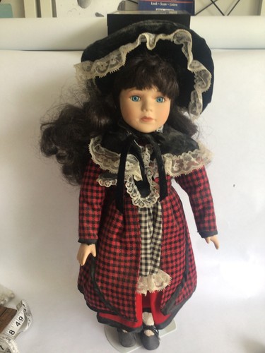Alberon doll gwyneth good - alberon,