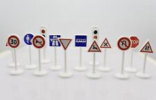 Signs Road Traffic Signs Scale 1:64 Models Car vehicles road Auto