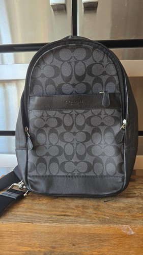 Coach signature crossbody bag - signature,