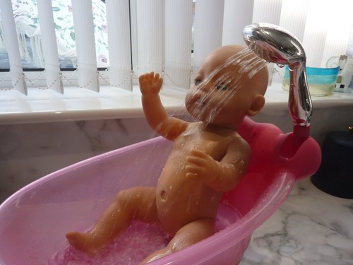 Baby born bath - baby, working