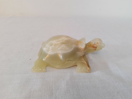 Small onyx stone - turtle, sea