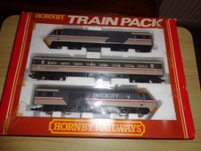 Hornby OO gauge R397 BR HST Swallow Intercity 125 train set pack 80s