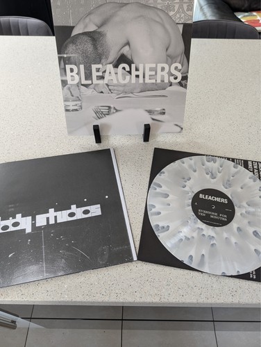 Bleachers everyone for ten - for,