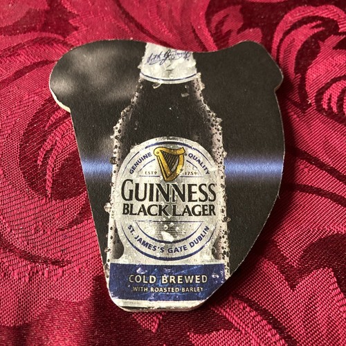 Guinness black lager cold - -,