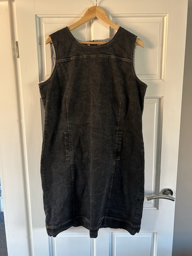 Laura ashley size - laura,