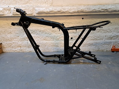 Triumph bonneville 1976 - triumph,
