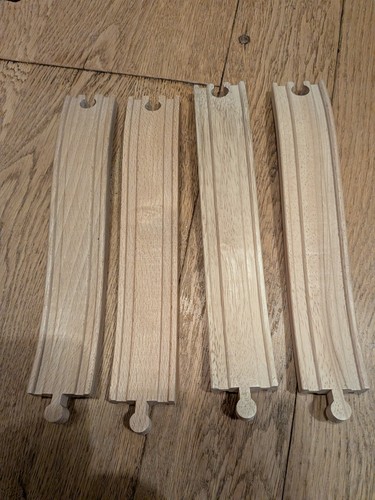 Wooden sloped rising track - sloped,