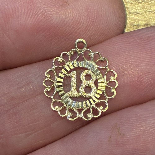 Vintage 9ct yellow gold 18th - yellow,