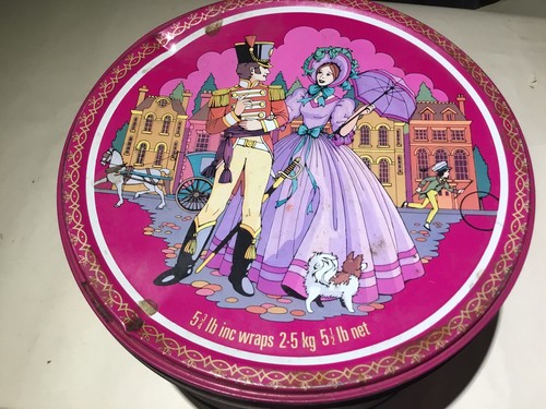 Large vintage empty round - empty,