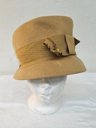 Vintage 1950 era electa - vintage,
