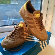 Adidas Originals. Handball
