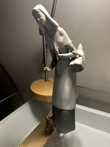 Rare lladro unglazed figurine - lladro,