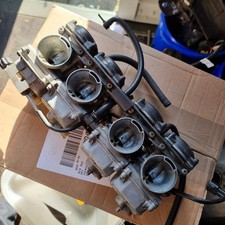 Kawasaki ZR7 2001 Carbs