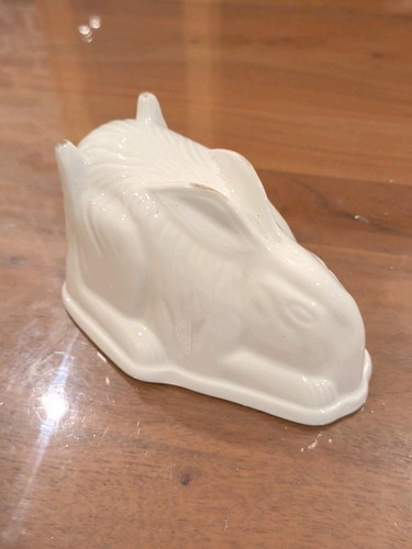 Vintage rabbit jelly mould - vintage,