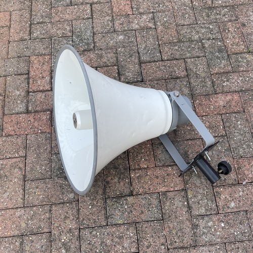 Large toa 630m - horn, tannoy