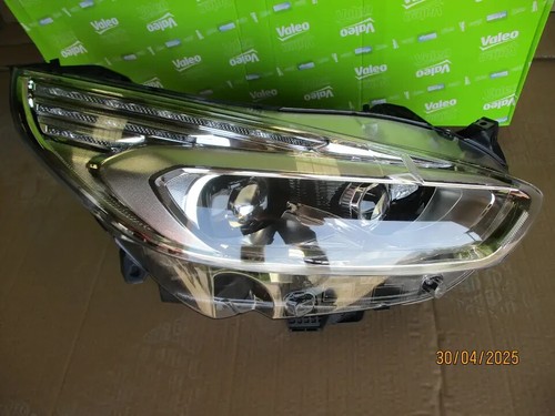 New valeo right headlight - new,