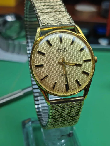 Vintage avia jewel incabloc - avia,