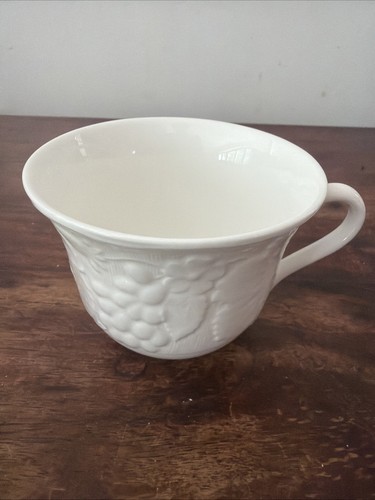 Wedgwood strawberry vine - strawberry, &