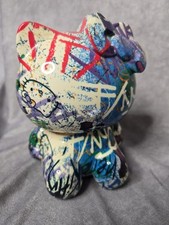 Hello Kitty Graffiti Sephora Makeup Brush Holder 2011 Sanrio Limited Edition