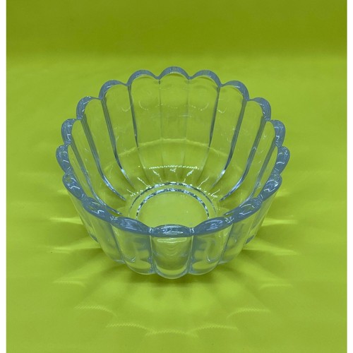 Soga japan scalloped glass - japan,