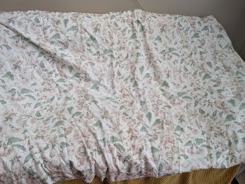 Vintage laura ashley - laura,