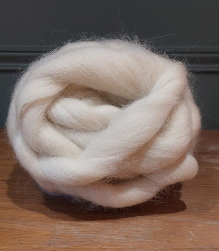 British wool roving 200 - british,
