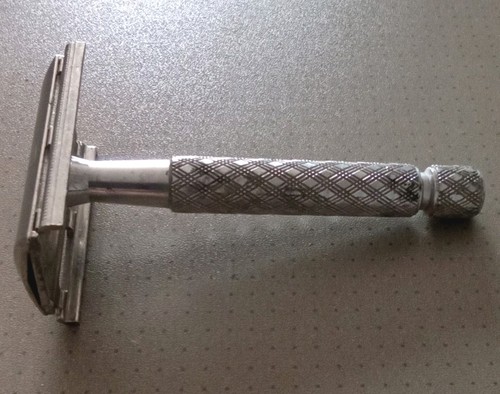 Gillette spiral tech safety - gillette,