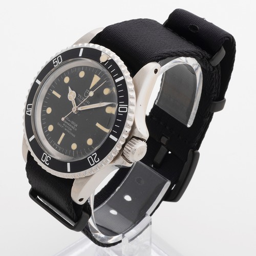 Vintage tudor submariner non - vintage,