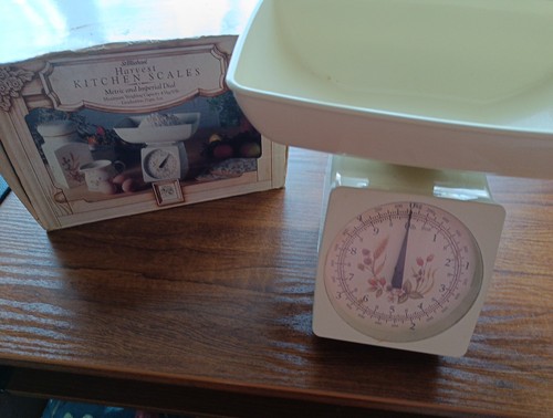 Vintage harvest kitchen scales - vintage,