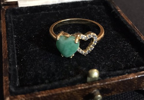 Vintage style jewellery - vintage,