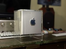 Apple PowerMac 450Mhz G4 Cube Vintage Collector’s Item