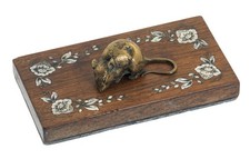 Antique bronze mouse