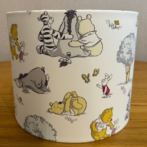 Winnie the pooh - winnie,
